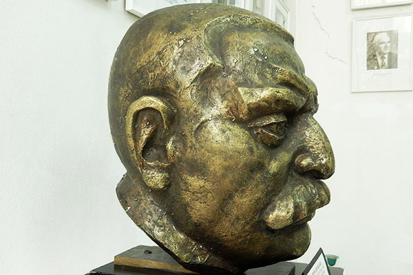 3-chartarapetutyan-tangaran
